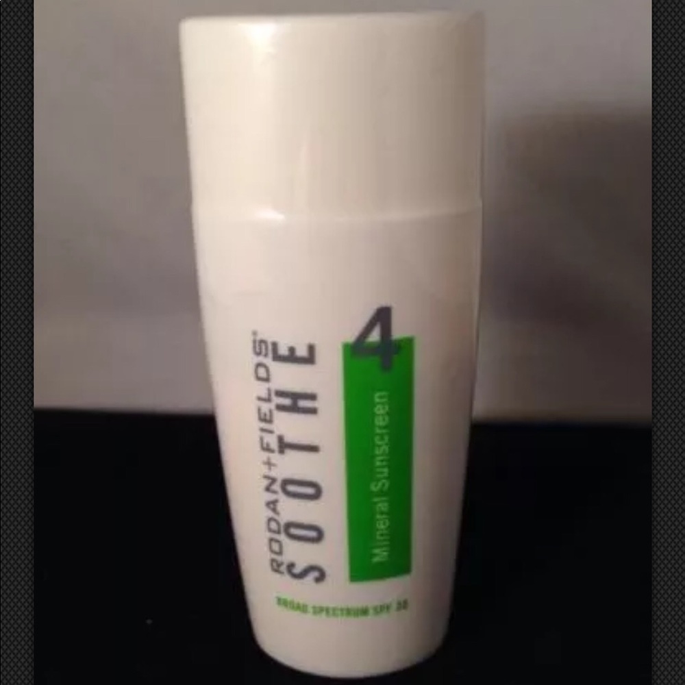 Rodan &Fields step 4 soothe line (sensitive skin)